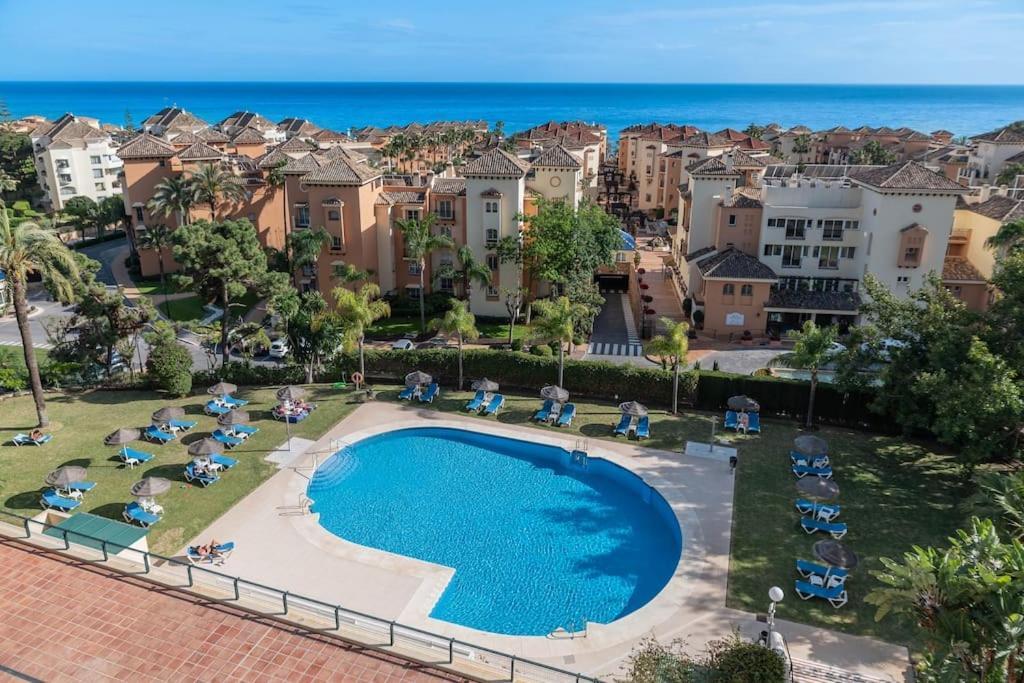 Charming Apartment With Sea Views Марбелья Экстерьер фото